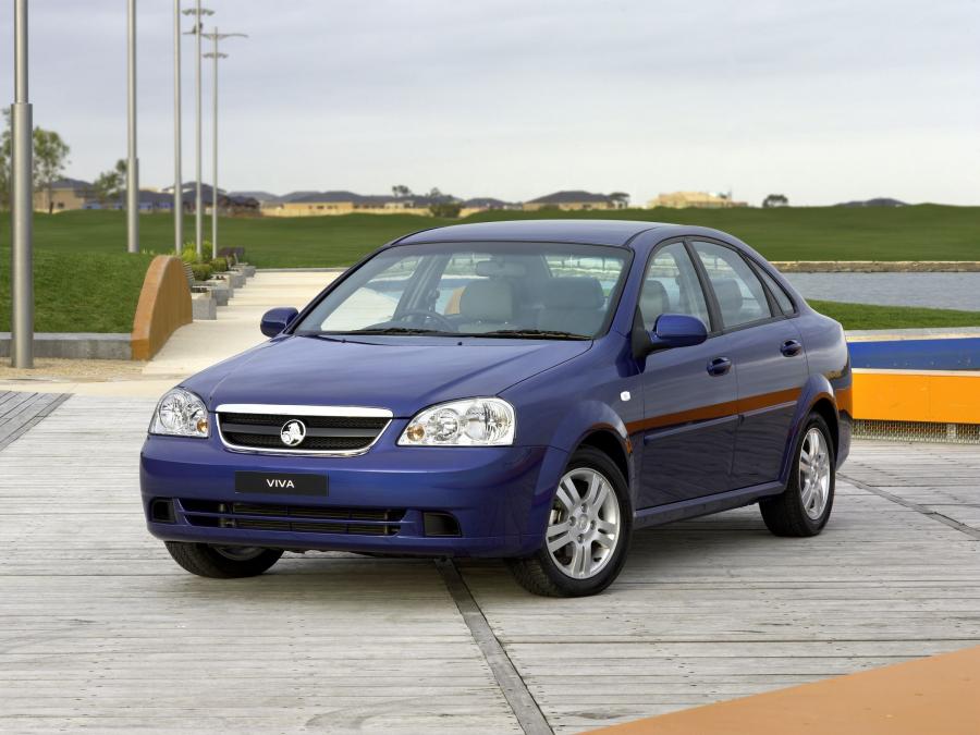  Holden Viva Sedan 2005 года  (фото 1 из 18)